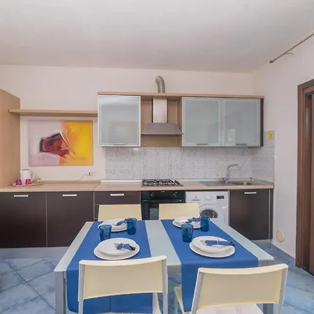 Borgo Dei Mirti 15 Apartment